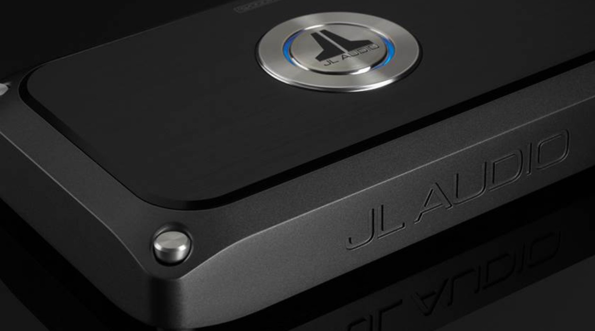 JL Audio VX600/1i
Mono subwoofer amplifier with digital signal processing — 600 watts RMS x 1 at 2 ohms - Image 15