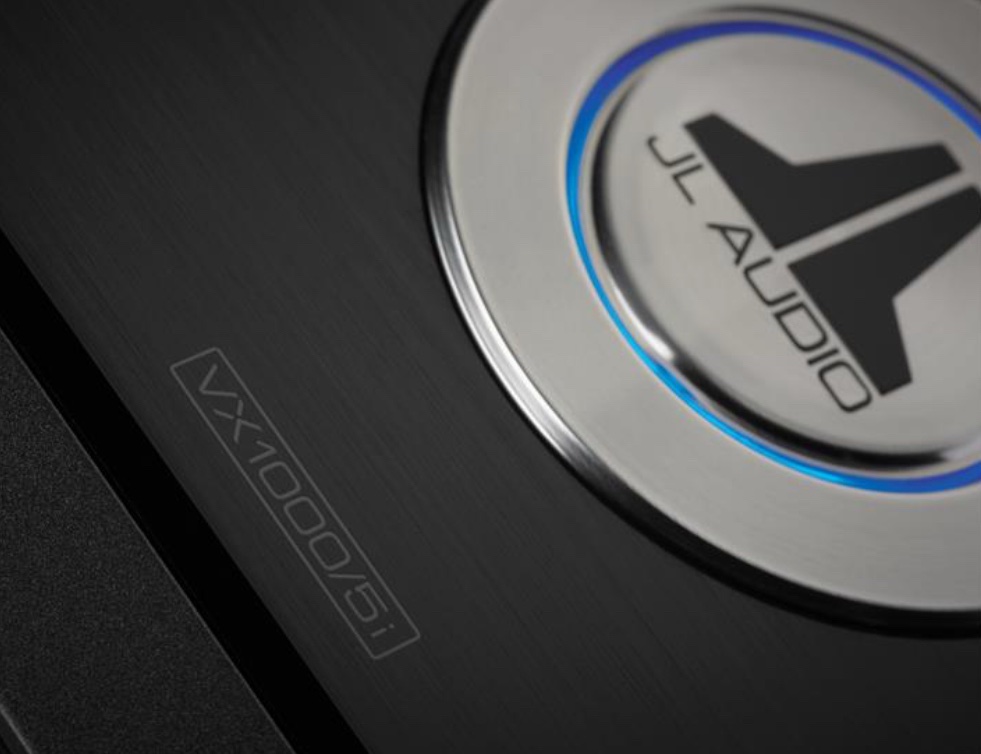 JL Audio VX1000/5i
5-channel car amplifier with digital signal processing — 75 watts RMS x 4 at 4 ohms + 600 watts RMS x 1 at 2 ohms - Image 4